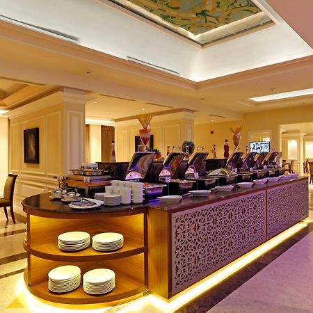 Ramada Riyadh Hotel Kültér fotó