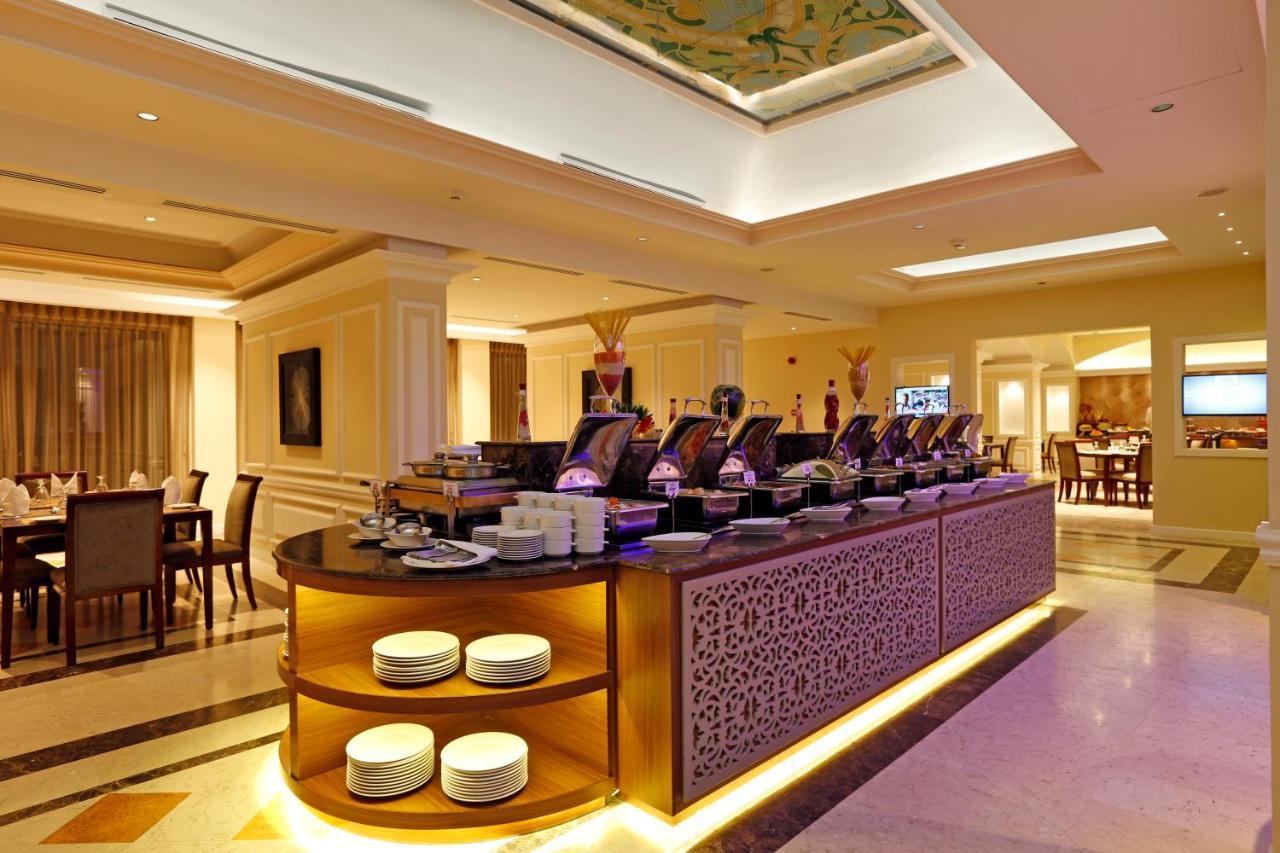 Ramada Riyadh Hotel Kültér fotó