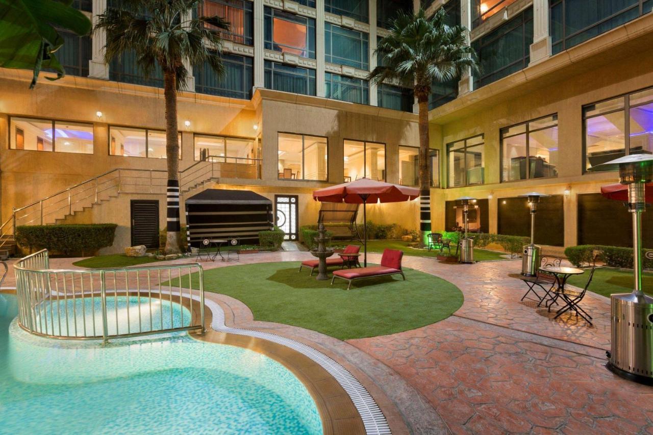 Ramada Riyadh Hotel Kültér fotó