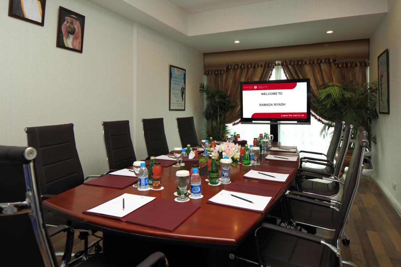 Ramada Riyadh Hotel Kültér fotó