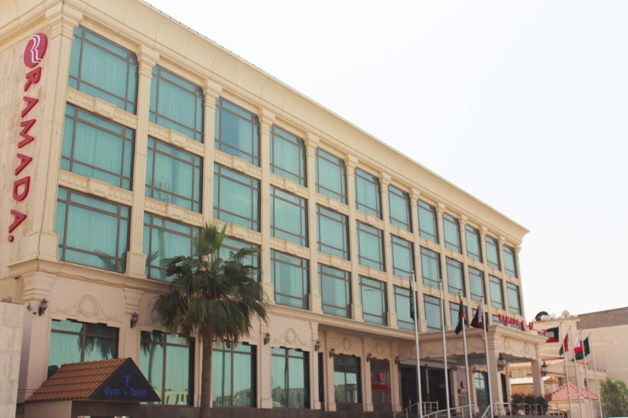 Ramada Riyadh Hotel Kültér fotó