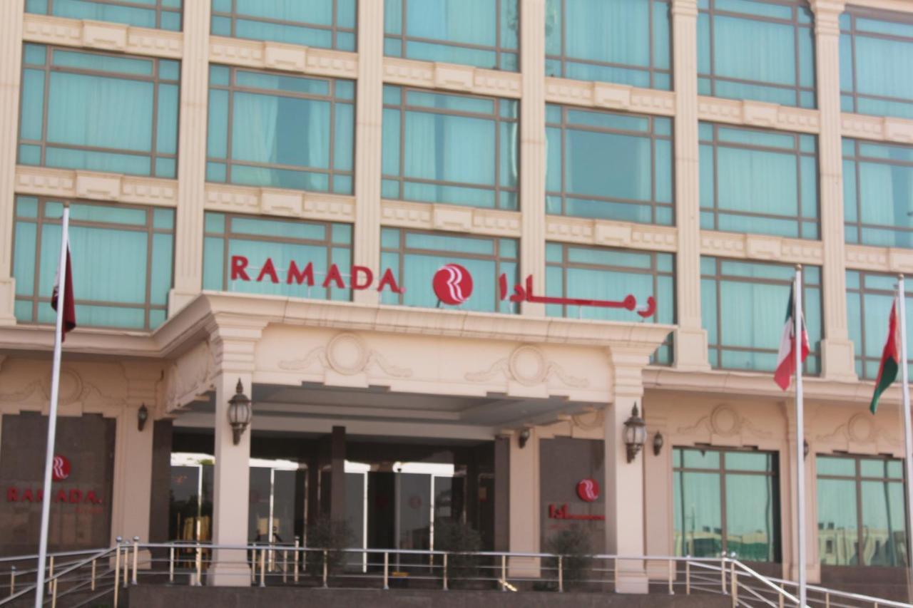Ramada Riyadh Hotel Kültér fotó