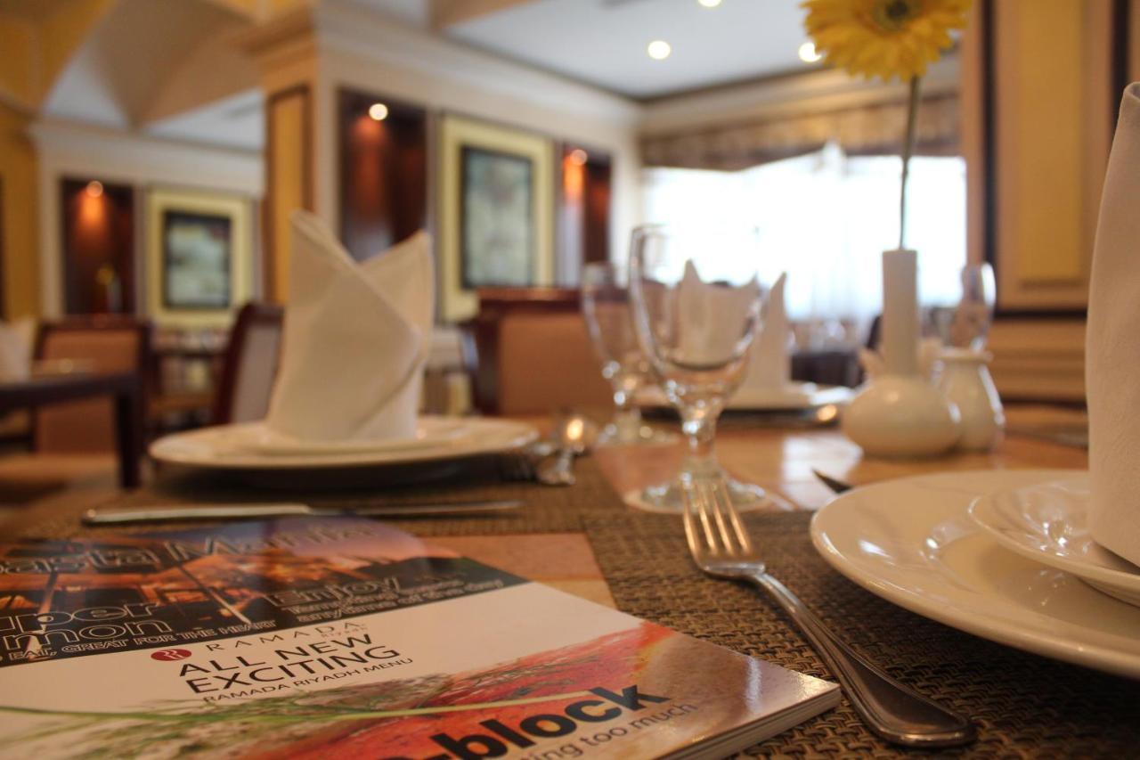 Ramada Riyadh Hotel Kültér fotó