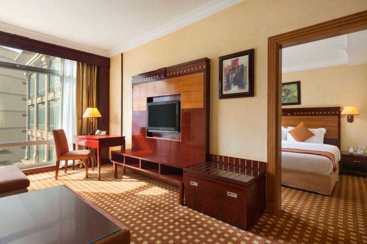 Ramada Riyadh Hotel Kültér fotó