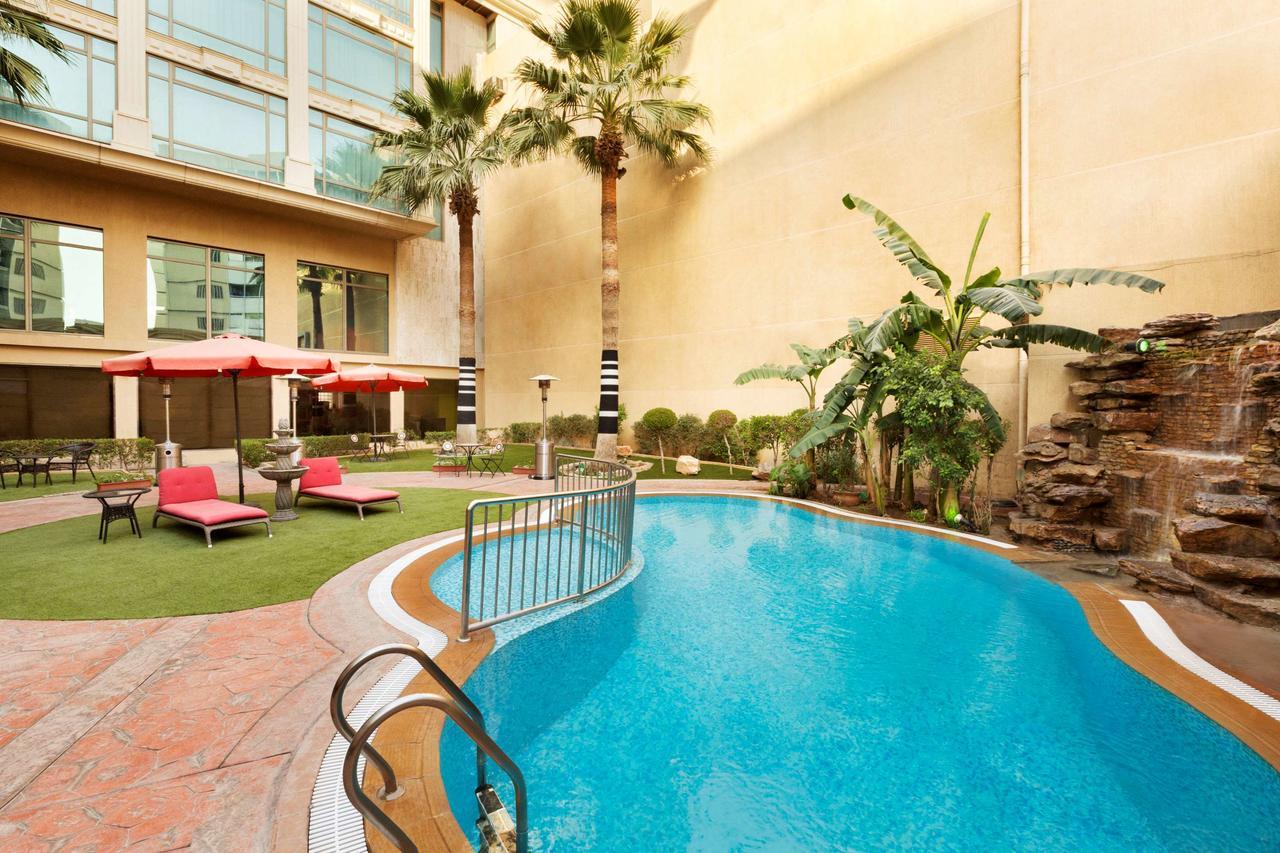 Ramada Riyadh Hotel Kültér fotó