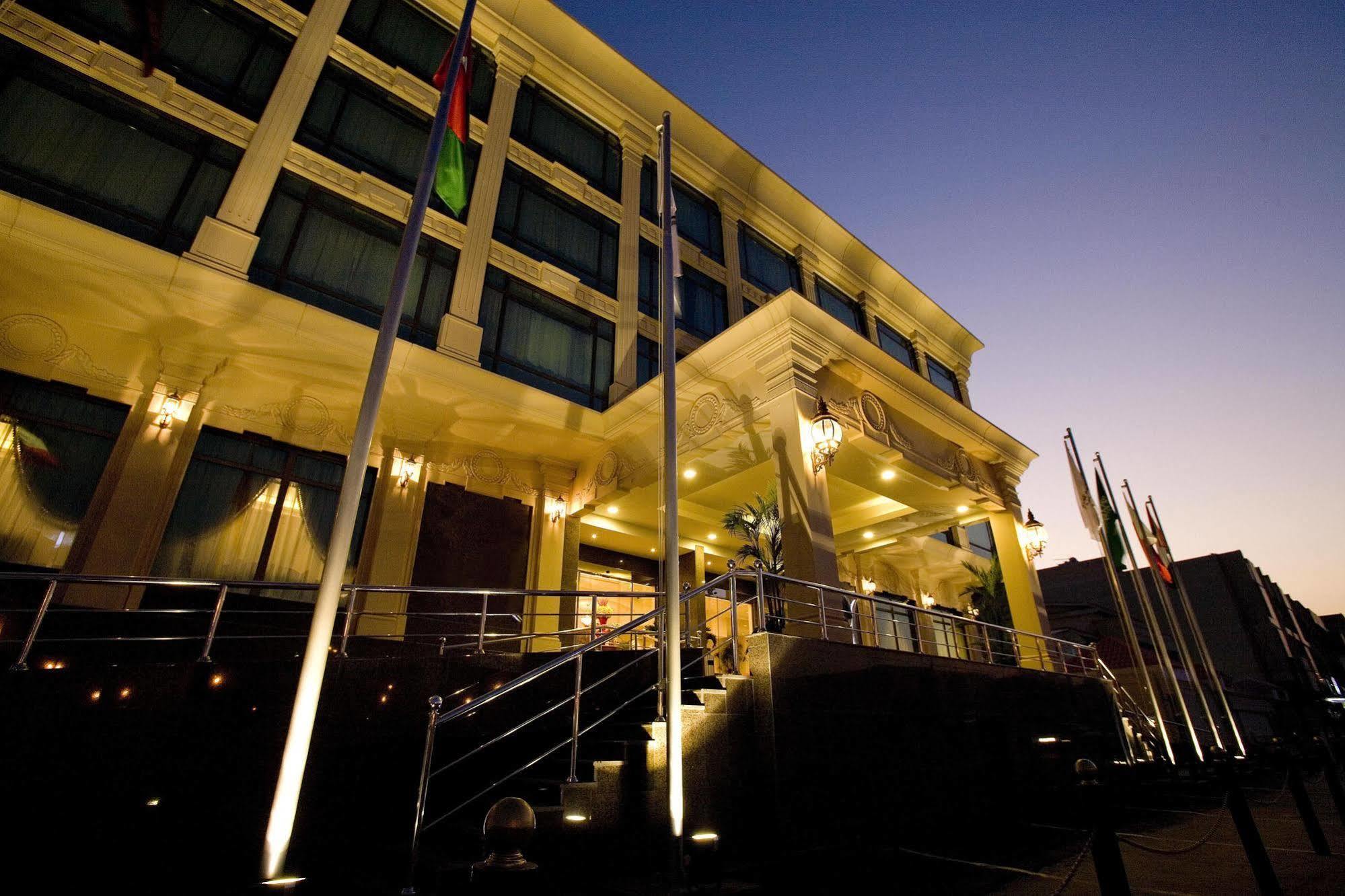 Ramada Riyadh Hotel Kültér fotó